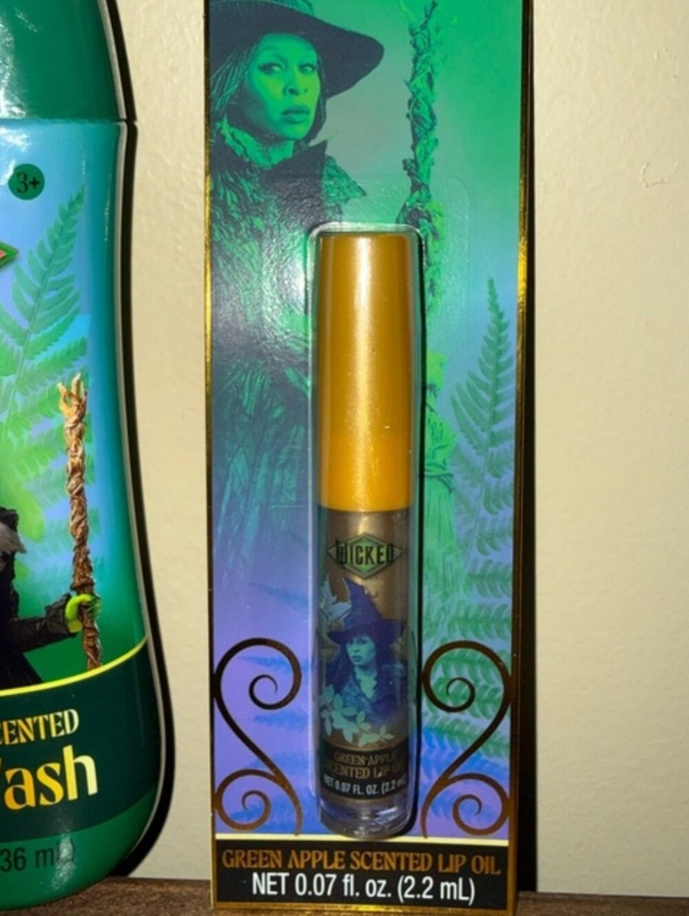 Wicked Body Wash & Lip Gloss Bundle - Picture 5 of 6